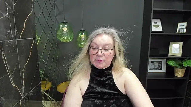 NataliMellow online show from February 28, 7:14 pm