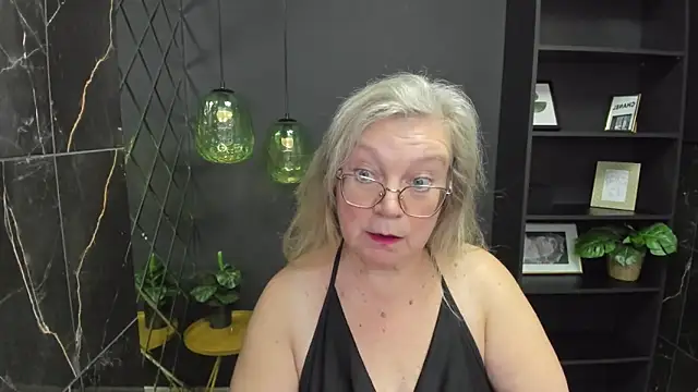 NataliMellow online show from October 3, 1:08 pm