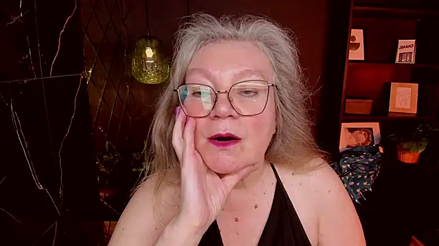 NataliMellow online show from June 15, 1:02 pm