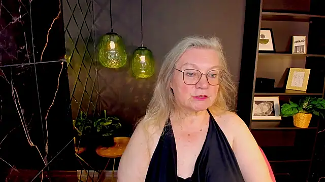 Snapshot of NataliMellow chatting on July 13, 1:25 pm NataliMellow online show from July 13, 1:25 pm