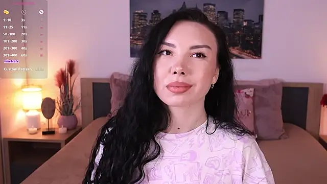 Leila  Sweet online show from May 2, 6:29 am