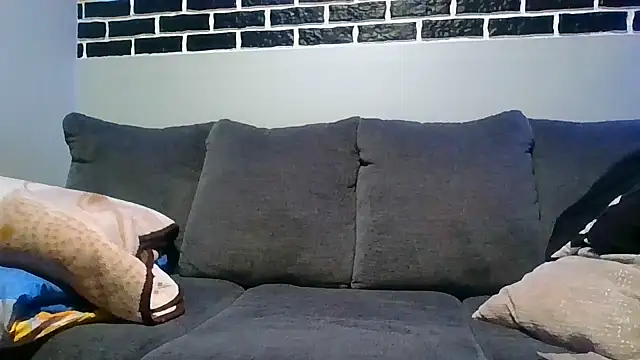 BigWayneBabyXXX online show from March 9, 8:40 am