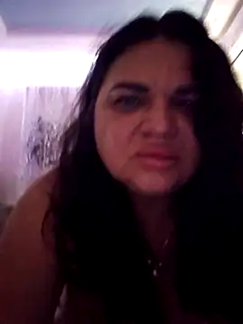 Snapshot of littleRikka chatting on November 8, 9:13 pm littleRikka online show from November 8, 9:13 pm