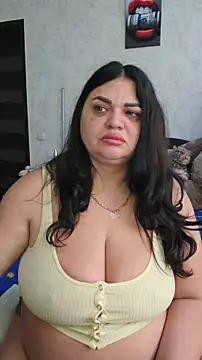 littleRikka online show from February 2, 8:13 am