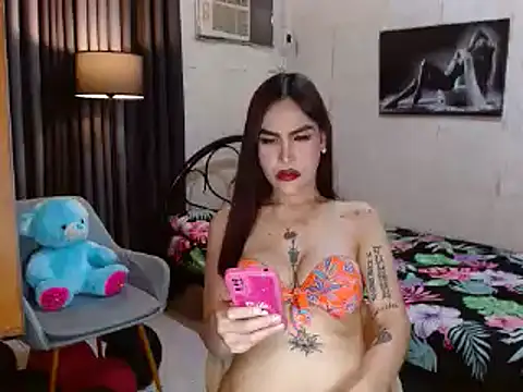 Snapshot of CumEaterLima chatting on September 18, 7:21 am CumEaterLima online show from September 18, 7:21 am