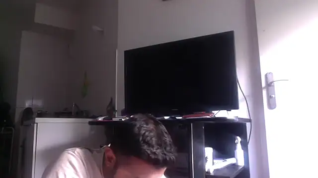 Snapshot of alchemist00 chatting on September 27, 2:11 pm alchemist00 online show from September 27, 2:11 pm