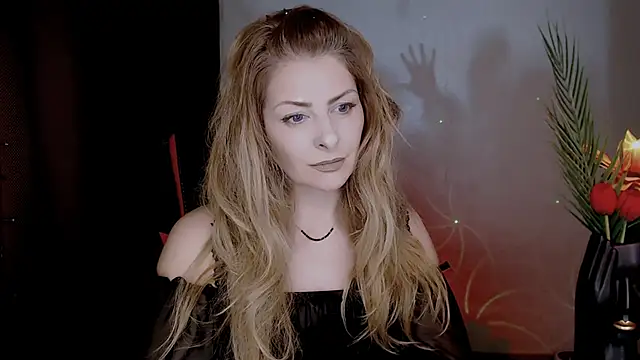 Snapshot of Eleonores chatting on November 1, 5:31 am Eleonores online show from November 1, 5:31 am