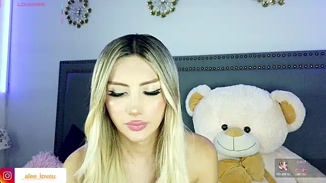 ale lovee online show from February 4, 11:53 pm