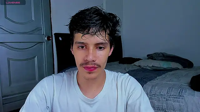 Dimitrixxx   online show from May 25, 1:22 am