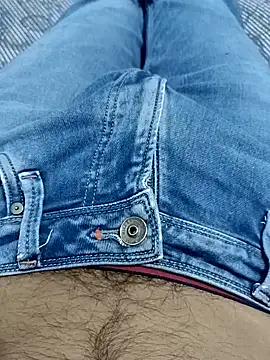 Snapshot of Babyucum4me chatting on March 18, 2:15 pm Babyucum4me online show from March 18, 2:15 pm