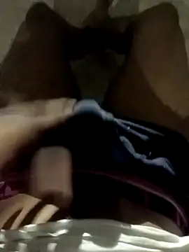 Snapshot of Babyucum4me chatting on September 27, 7:52 pm Babyucum4me online show from September 27, 7:52 pm