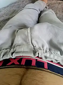 Snapshot of Babyucum4me chatting on October 14, 10:38 am Babyucum4me online show from October 14, 10:38 am