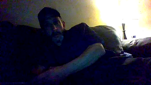 Snapshot of ThickDMatty@xh chatting on March 12, 4:19 am ThickDMattyxh online show from March 12, 4:19 am