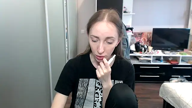 Snapshot of Natalimeowks chatting on June 12, 4:50 pm Natalimeowks online show from June 12, 4:50 pm
