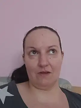 BustyLadyAlma online show from July 12, 6:59 am