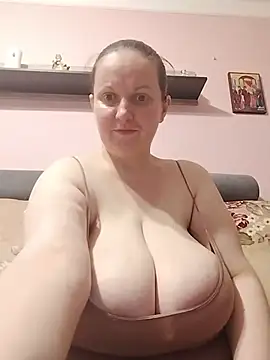 BustyLadyAlma online show from July 20, 10:39 am