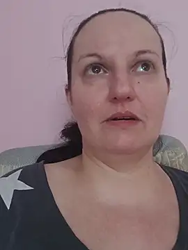 BustyLadyAlma online show from July 26, 7:26 am