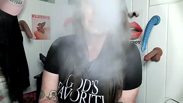 Lady the Tramp online show from November 30, 4:16 am