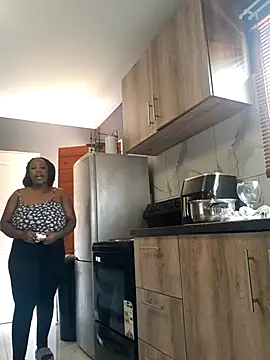 SWEETDOLLY29XX online show from March 21, 7:55 am