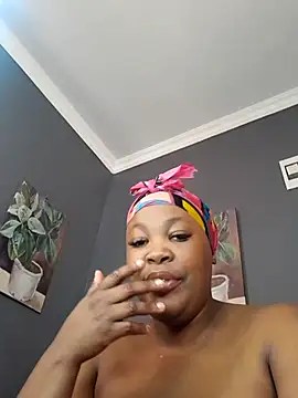 SWEETDOLLY29XX online show from July 15, 8:08 am
