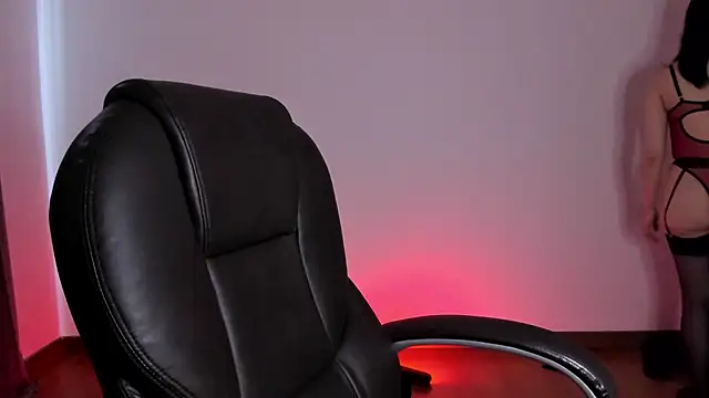 Snapshot of HazelKush chatting on October 2, 7:21 pm HazelKush online show from October 2, 7:21 pm