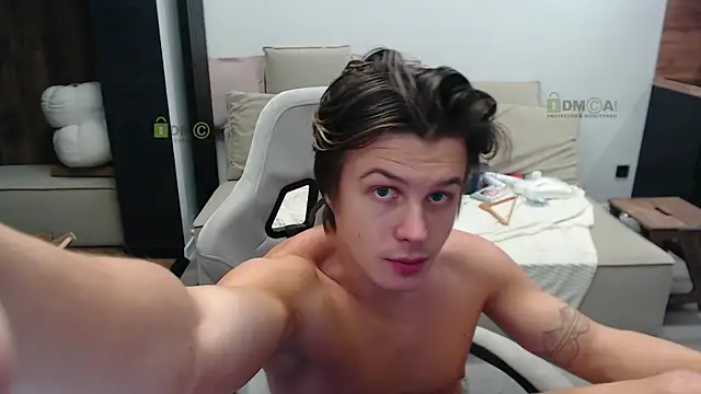 Sunny-Girl1 online show from December 18, 2:56 pm