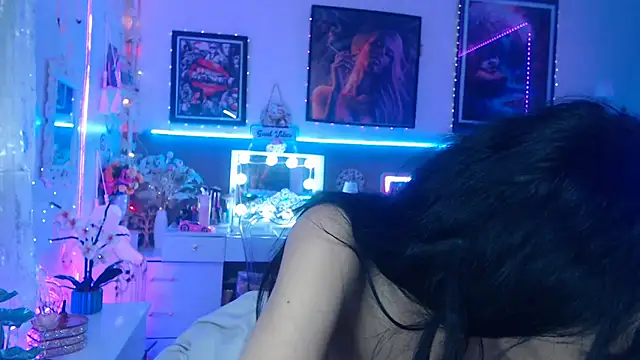 misscectito13 online show from March 14, 2:41 pm