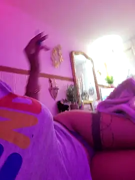 misscectito13 online show from October 14, 3:29 am