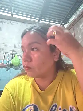 ambersmile online show from March 19, 1:43 am