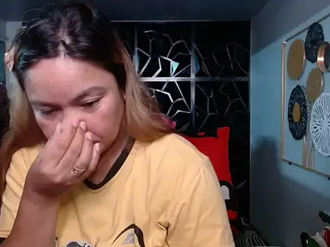 ambersmile online show from September 22, 10:23 pm