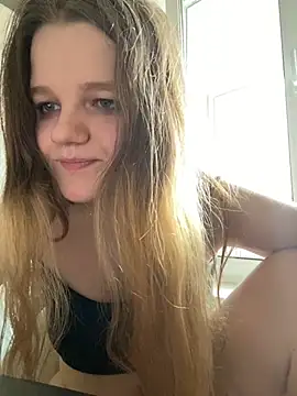 Snapshot of -MimmiLissa- chatting on May 30, 11:18 am -MimmiLissa- online show from May 30, 11:18 am