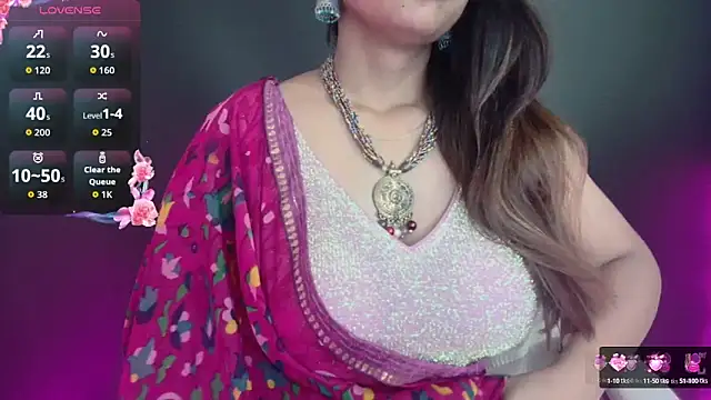 Snapshot of DesiZoya chatting on September 27, 10:48 pm DesiZoya online show from September 27, 10:48 pm