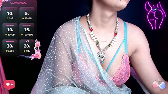 Snapshot of DesiZoya chatting on November 12, 10:52 pm DesiZoya online show from November 12, 10:52 pm