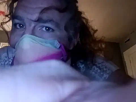 Valarie83 online show from October 31, 7:42 am