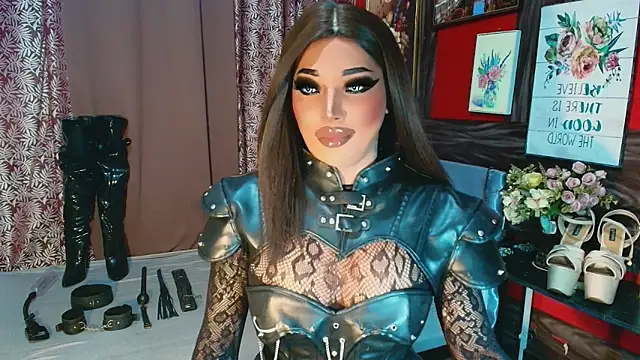 trixxielicious online show from December 19, 3:19 pm