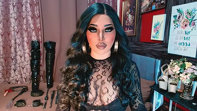 trixxielicious online show from April 26, 2:09 am