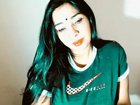 apishkagalmon online show from June 14, 7:38 pm