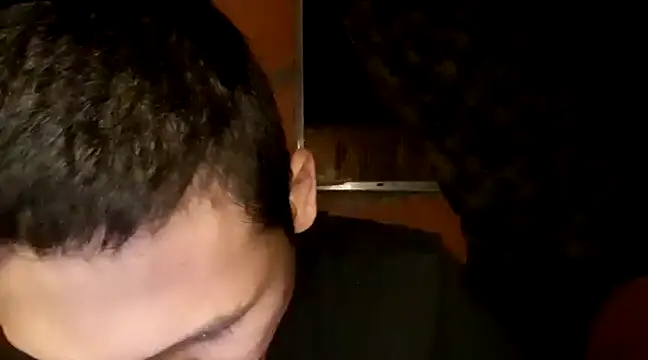 Snapshot of Sirius_5 chatting on December 29, 5:31 am Sirius 5 online show from December 29, 5:31 am