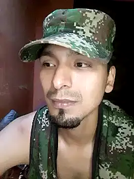 Snapshot of Sirius_5 chatting on December 31, 6:27 am Sirius 5 online show from December 31, 6:27 am