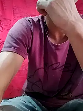 Snapshot of Sirius_5 chatting on January 14, 2:43 pm Sirius 5 online show from January 14, 2:43 pm