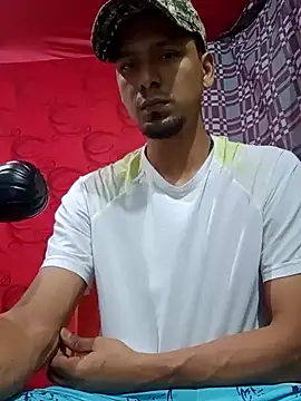 Snapshot of Sirius_5 chatting on January 24, 11:34 pm Sirius 5 online show from January 24, 11:34 pm