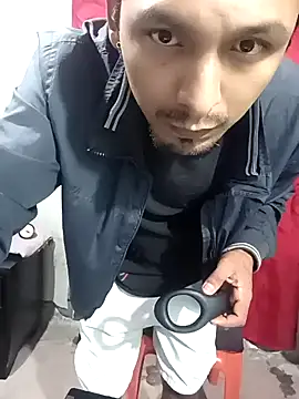 Snapshot of Sirius_5 chatting on March 12, 3:13 am Sirius 5 online show from March 12, 3:13 am