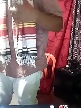 Snapshot of Sirius_5 chatting on March 20, 5:24 am Sirius 5 online show from March 20, 5:24 am