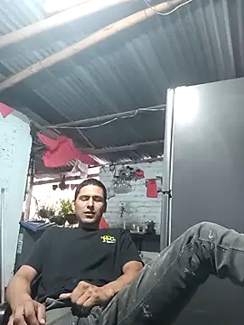 Snapshot of Sirius_5 chatting on March 20, 11:02 pm Sirius 5 online show from March 20, 11:02 pm