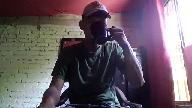 Snapshot of Sirius_5 chatting on October 7, 4:59 pm Sirius 5 online show from October 7, 4:59 pm