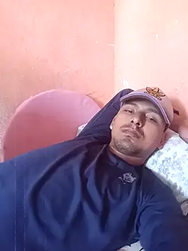 Snapshot of Sirius_5 chatting on October 15, 5:13 pm Sirius 5 online show from October 15, 5:13 pm