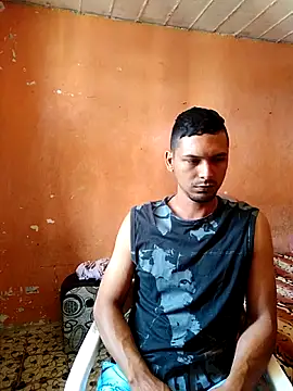 Snapshot of Sirius_5 chatting on October 19, 4:07 pm Sirius 5 online show from October 19, 4:07 pm