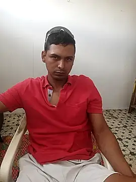 Snapshot of Sirius_5 chatting on October 28, 6:10 pm Sirius 5 online show from October 28, 6:10 pm