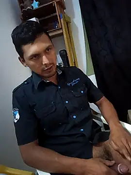 Snapshot of Sirius_5 chatting on November 27, 6:37 am Sirius 5 online show from November 27, 6:37 am