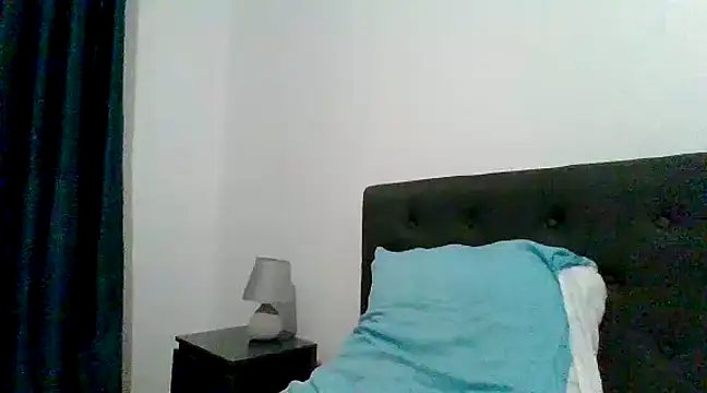 Snapshot of Nathyjess195 chatting on December 12, 3:16 pm Nathyjess195 online show from December 12, 3:16 pm